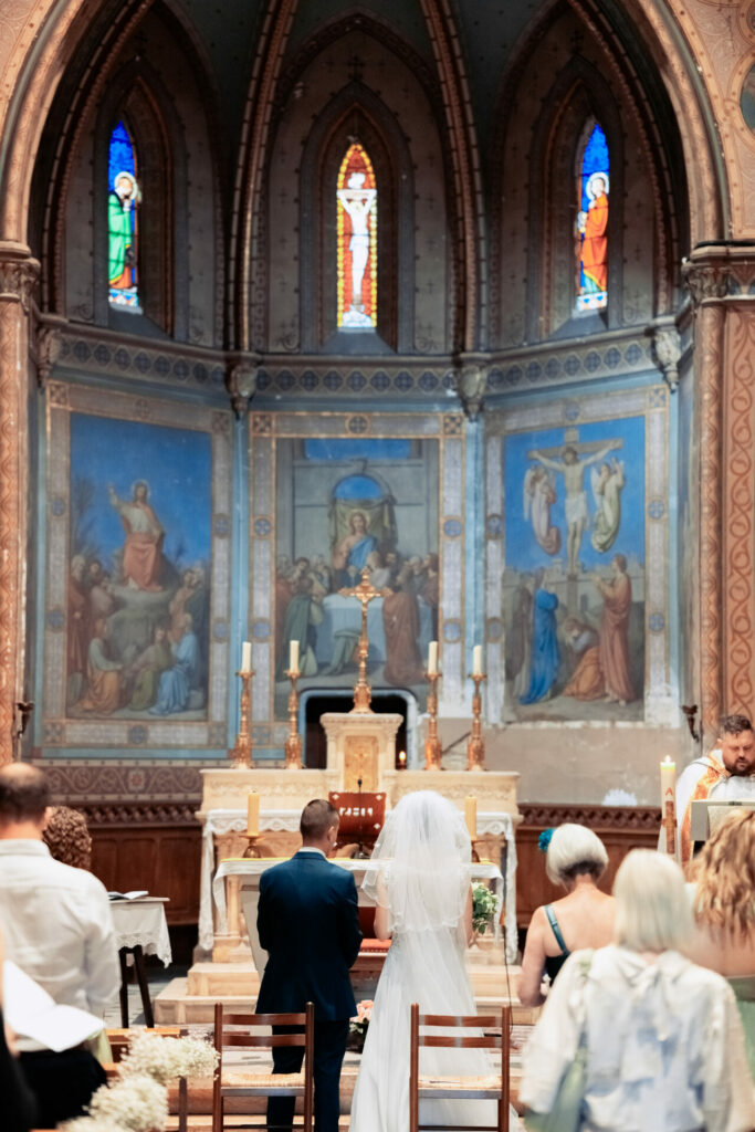 Cérémonie mariage. Photographe mariage lyon beaujolais ain loire isere savoie.